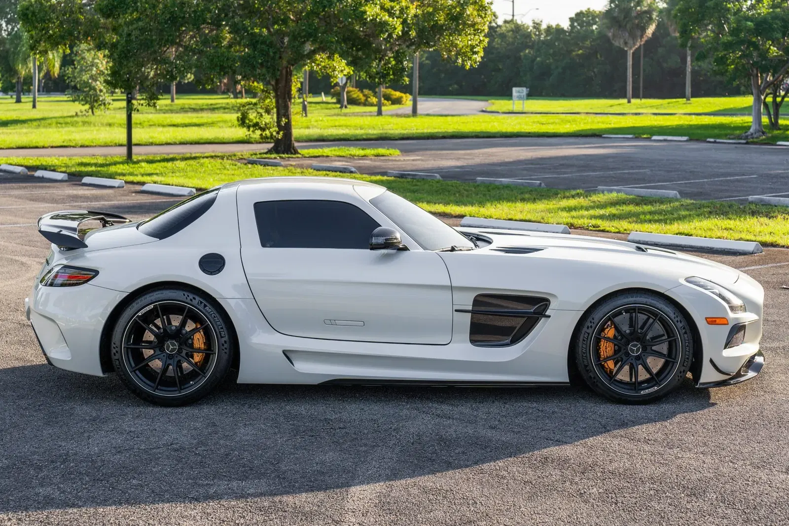 6k-Mile 2014 Mercedes-Benz SLS AMG Black Series