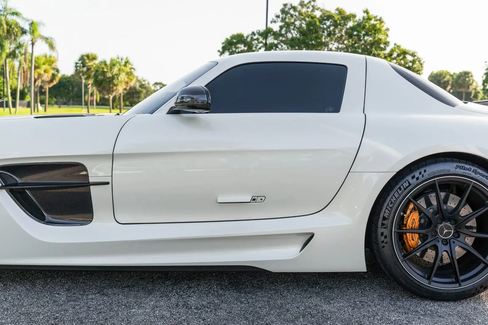 6k-Mile 2014 Mercedes-Benz SLS AMG Black Series