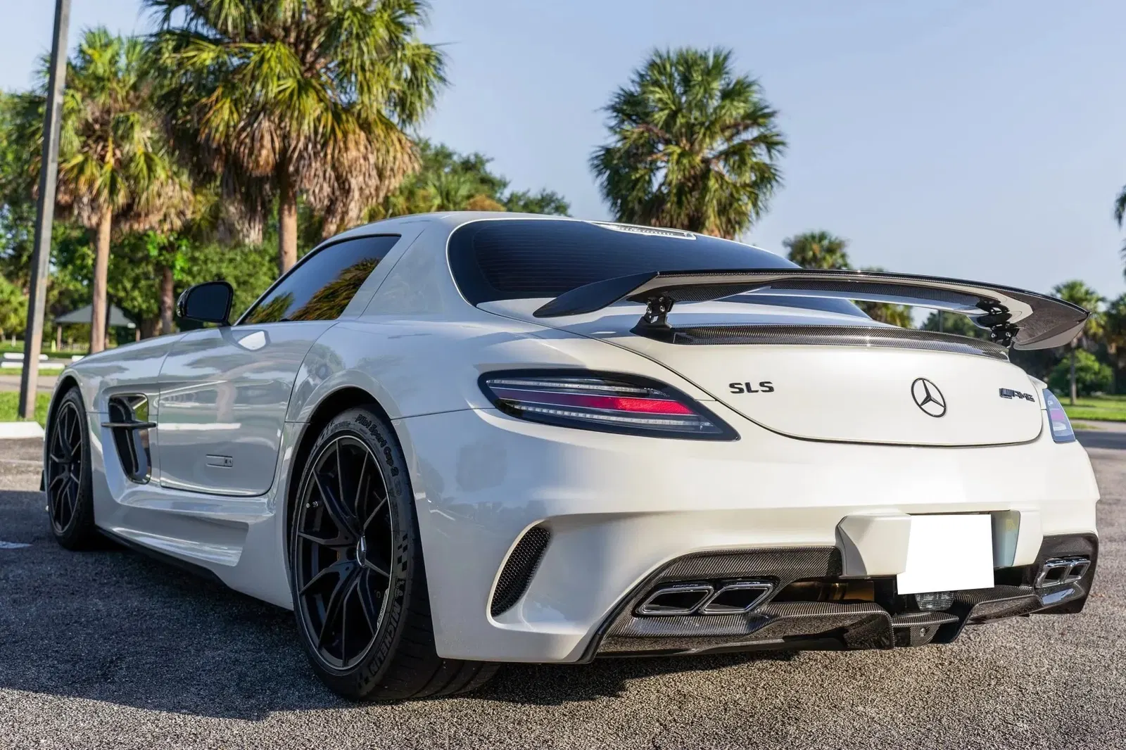 6k-Mile 2014 Mercedes-Benz SLS AMG Black Series