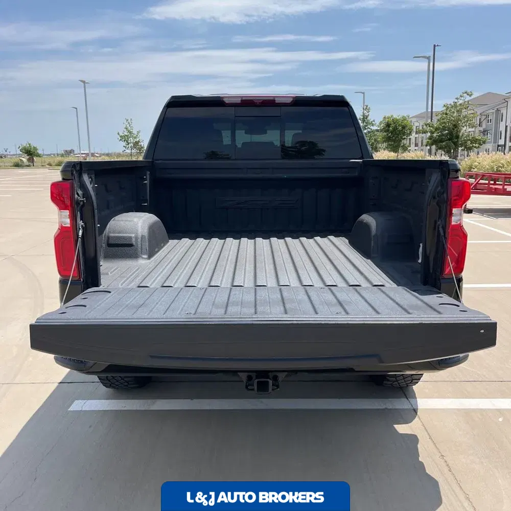 2023 Chevrolet Silverado 1500 ZR2