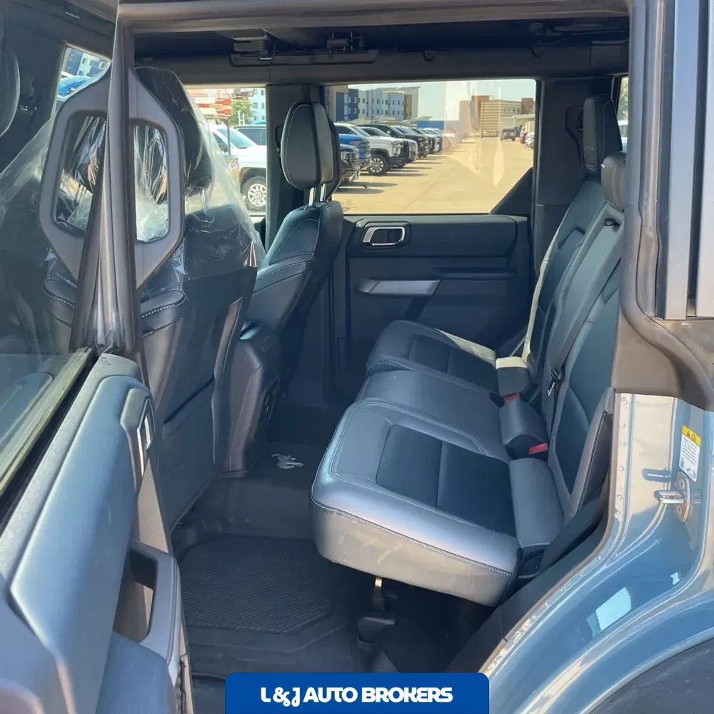 2021 Ford Bronco First Edition Advanced