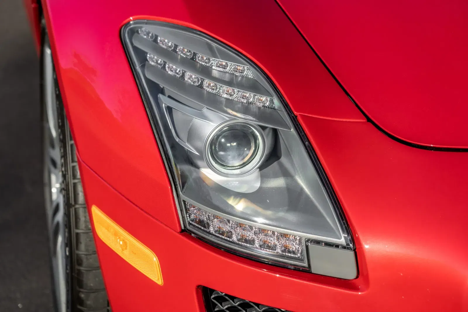 5,700-Mile 2012 Mercedes-Benz SLS AMG
