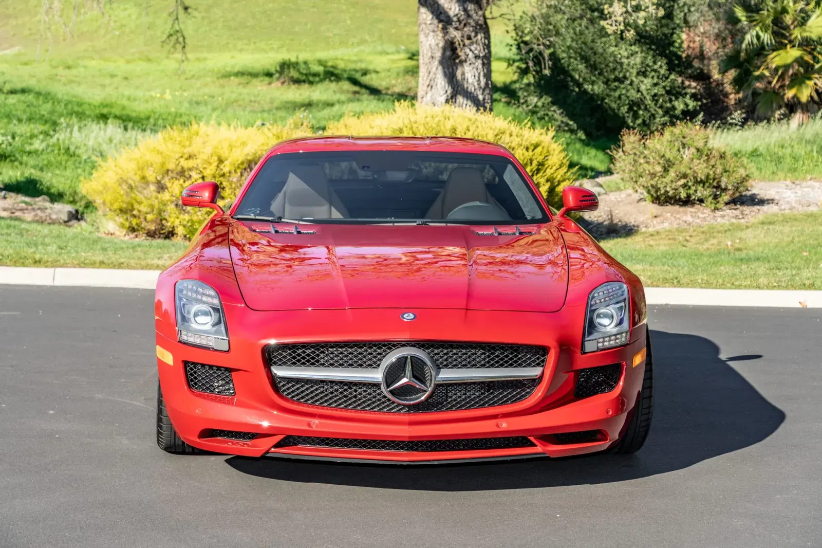5,700-Mile 2012 Mercedes-Benz SLS AMG