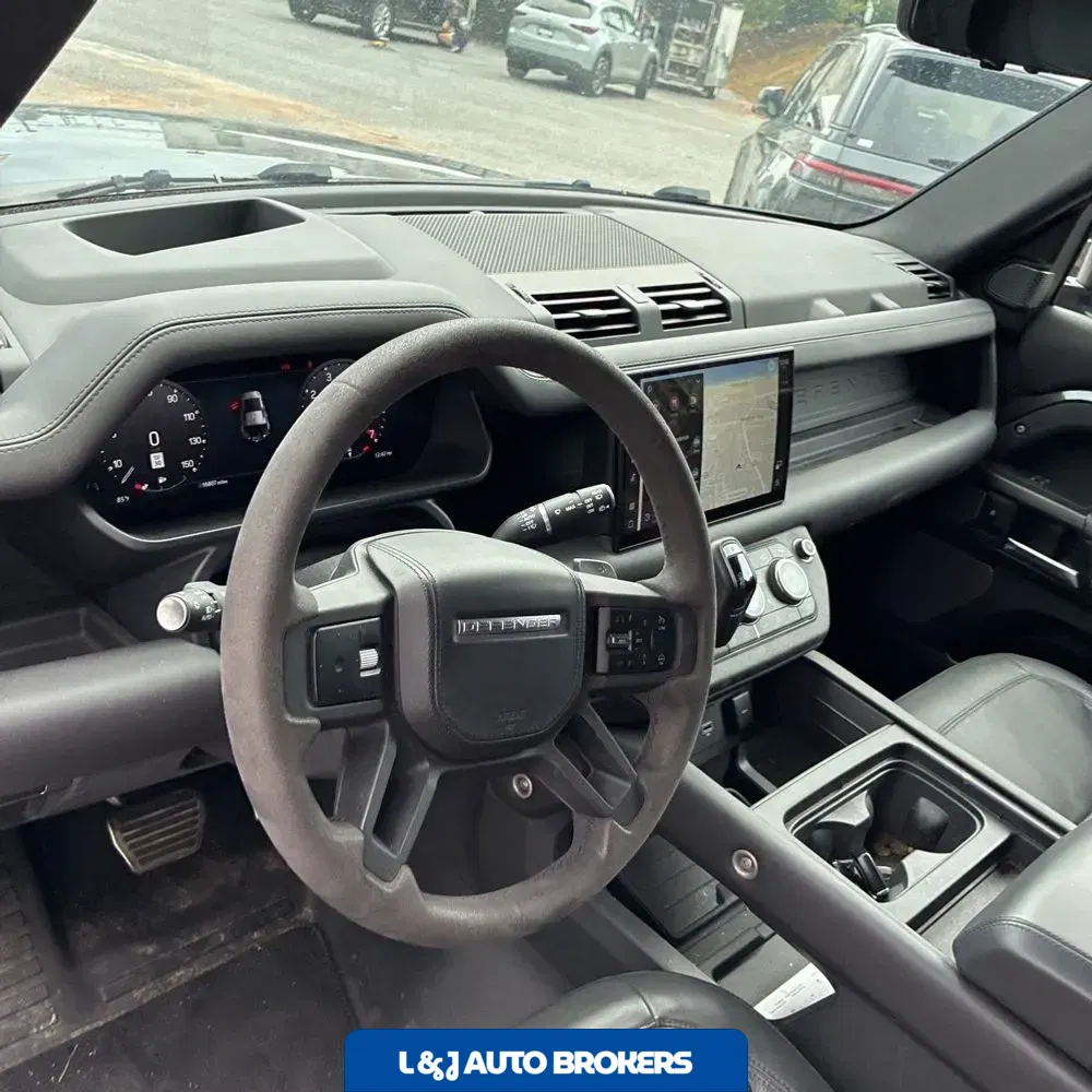 2023 Land Rover Defender 110 Carpathian Ed V8