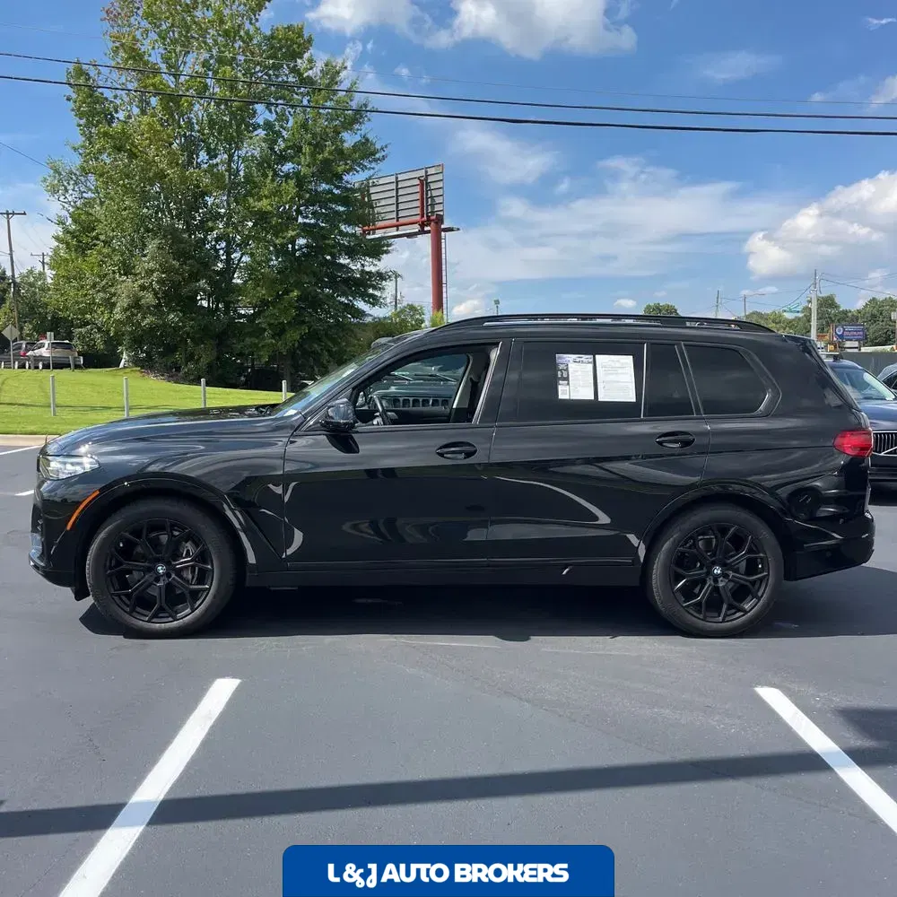 2022 BMW X7 XDrive40i