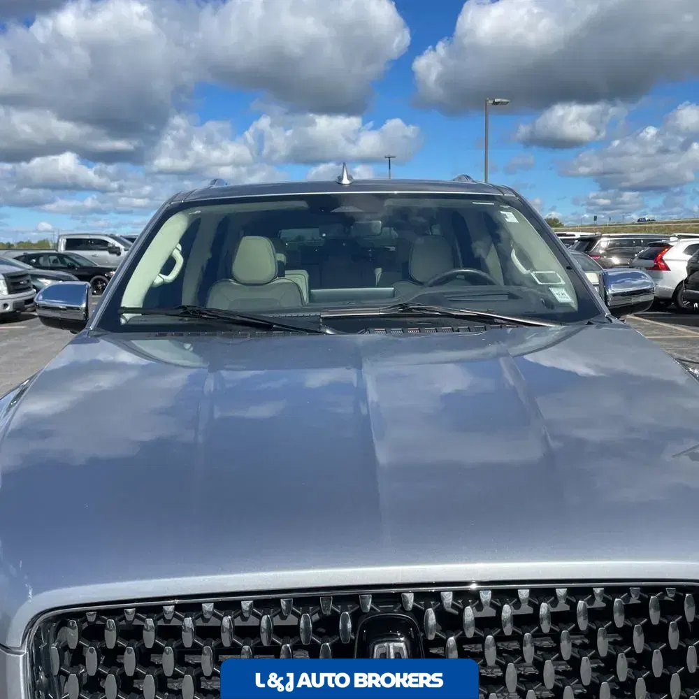2023 Lincoln Navigator L Black Label
