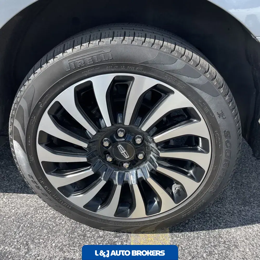2023 Lincoln Navigator L Black Label