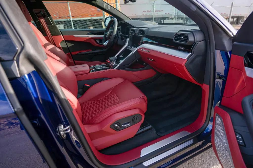 2019 Lamborghini Urus