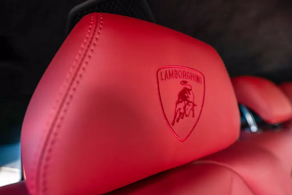 2019 Lamborghini Urus