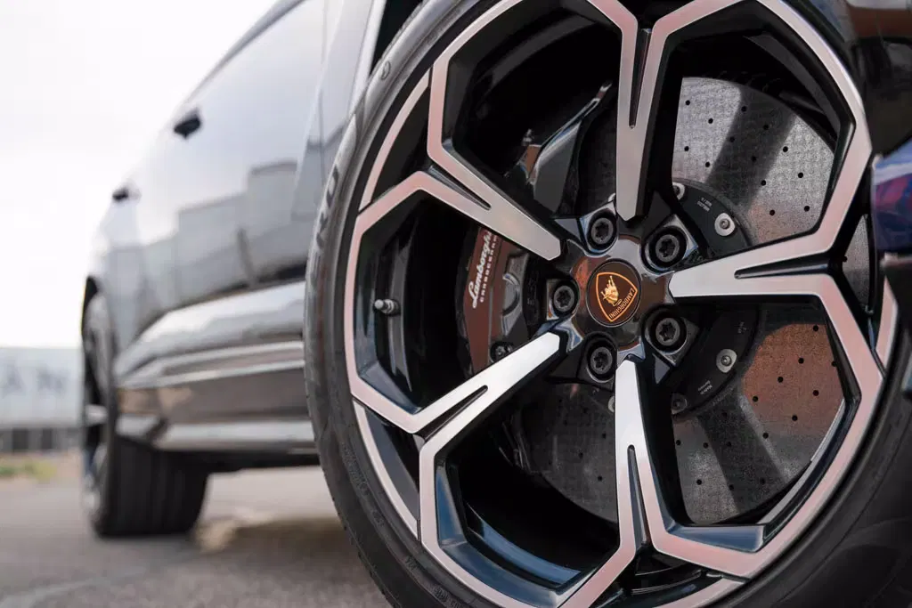 2019 Lamborghini Urus