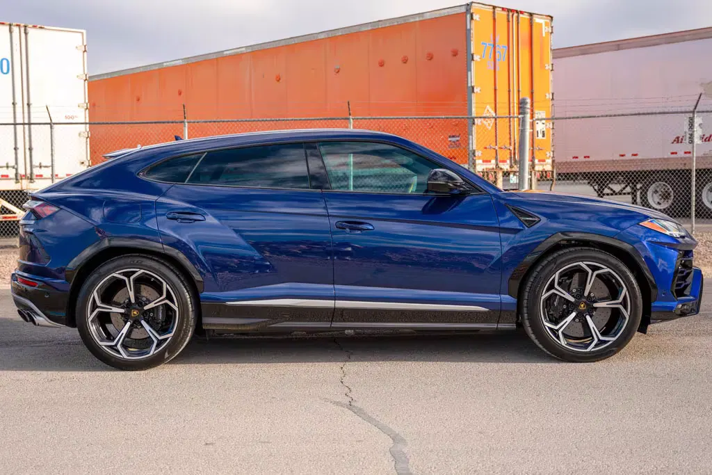 2019 Lamborghini Urus