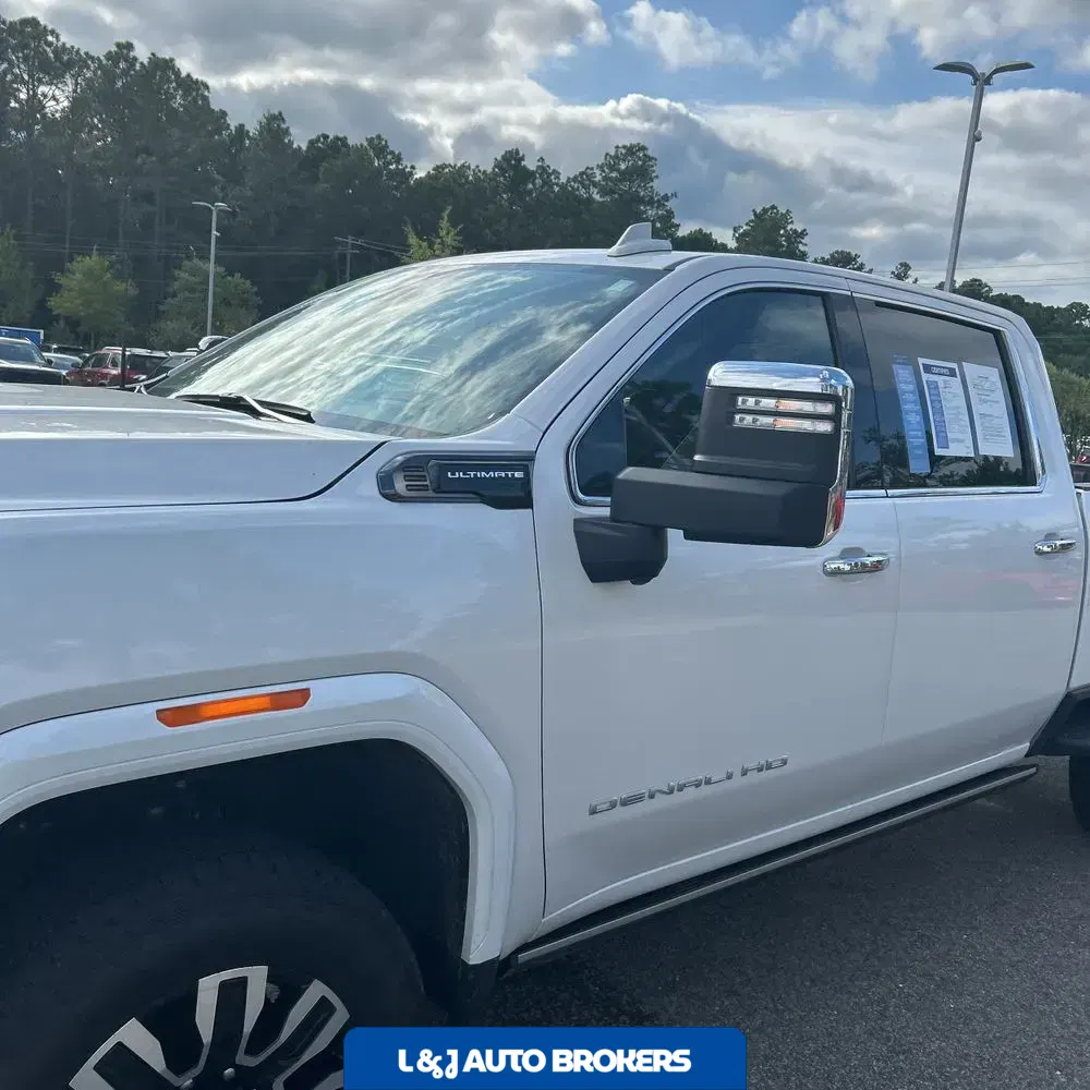 2025 GMC Sierra 2500HD Denali Ultimate