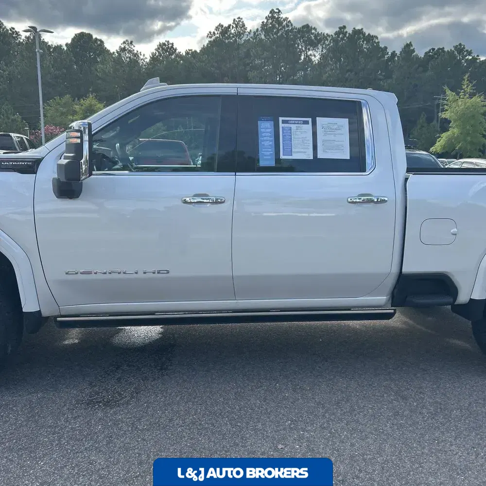 2025 GMC Sierra 2500HD Denali Ultimate