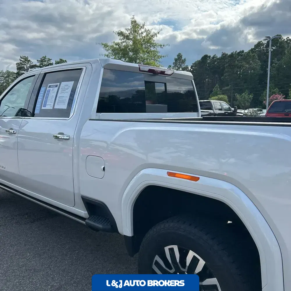 2025 GMC Sierra 2500HD Denali Ultimate