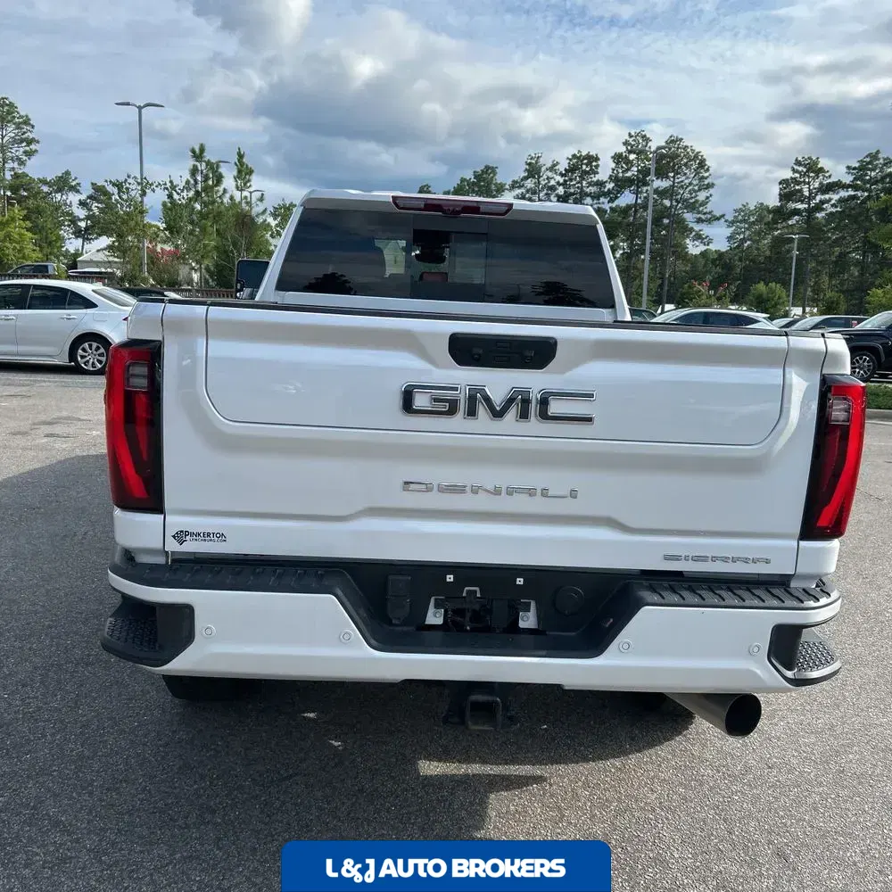 2025 GMC Sierra 2500HD Denali Ultimate