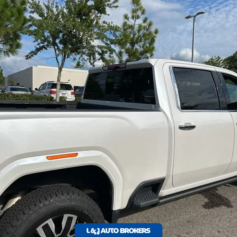 2025 GMC Sierra 2500HD Denali Ultimate