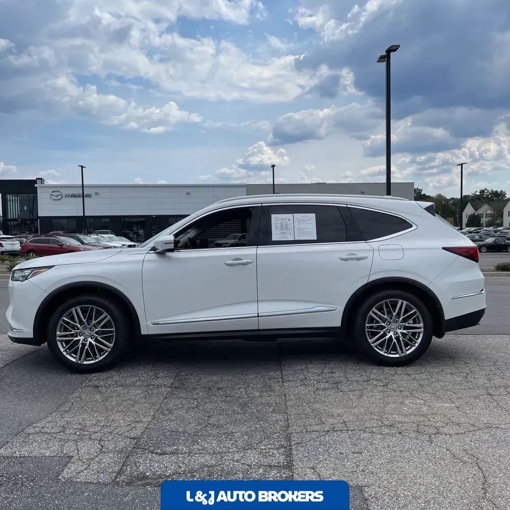 2023 Acura MDX SH-AWD w/Advance