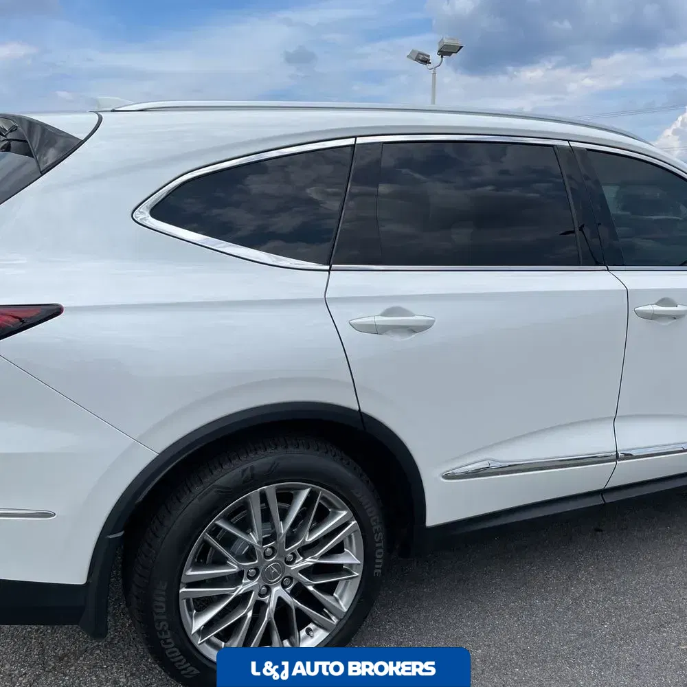 2023 Acura MDX SH-AWD w/Advance