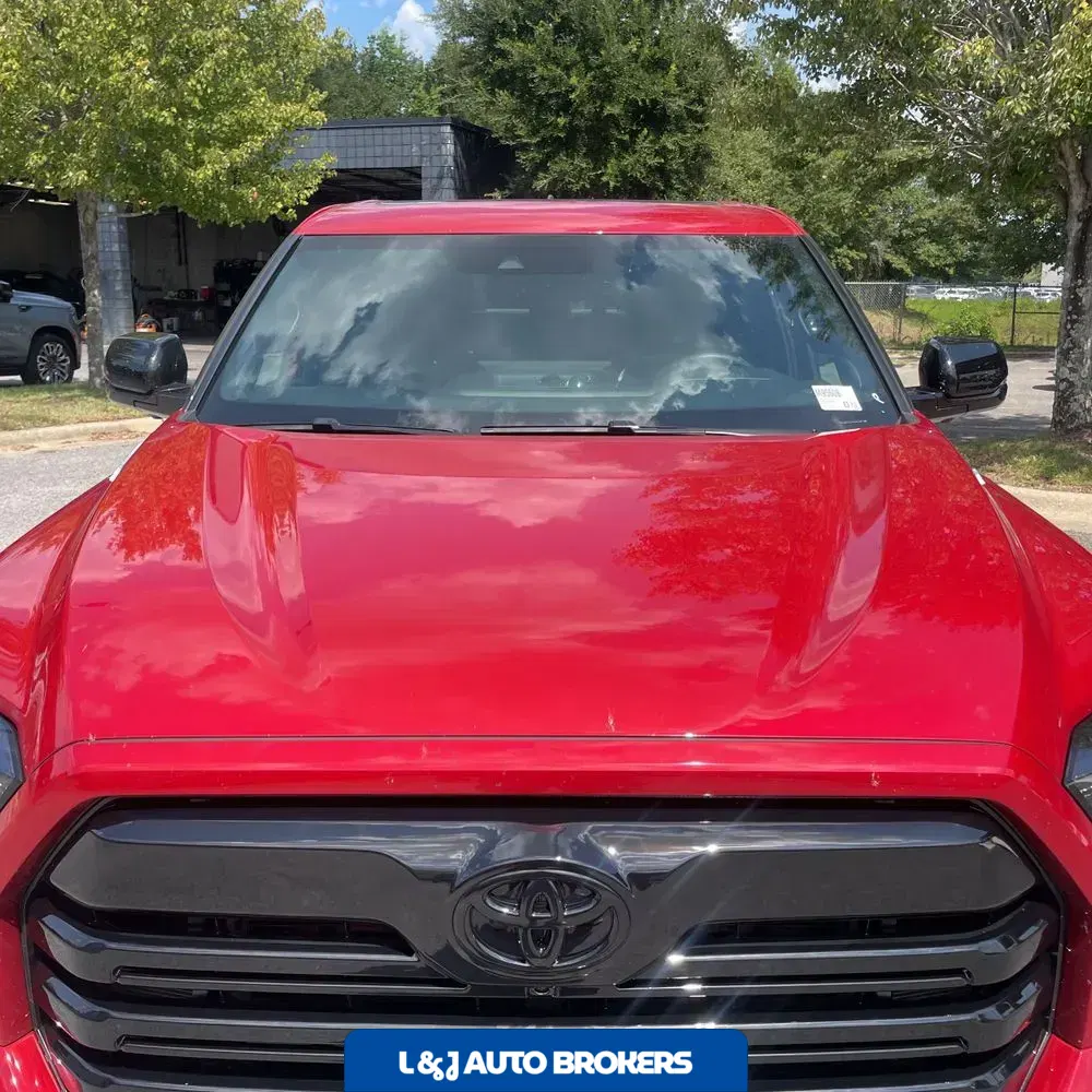 2025 Toyota Tundra Limited HV