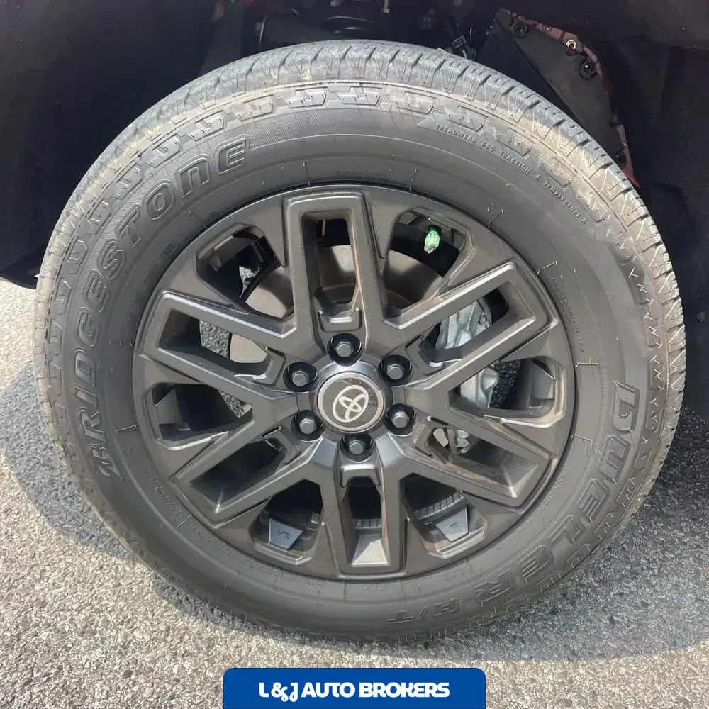 2025 Toyota Tundra Limited HV