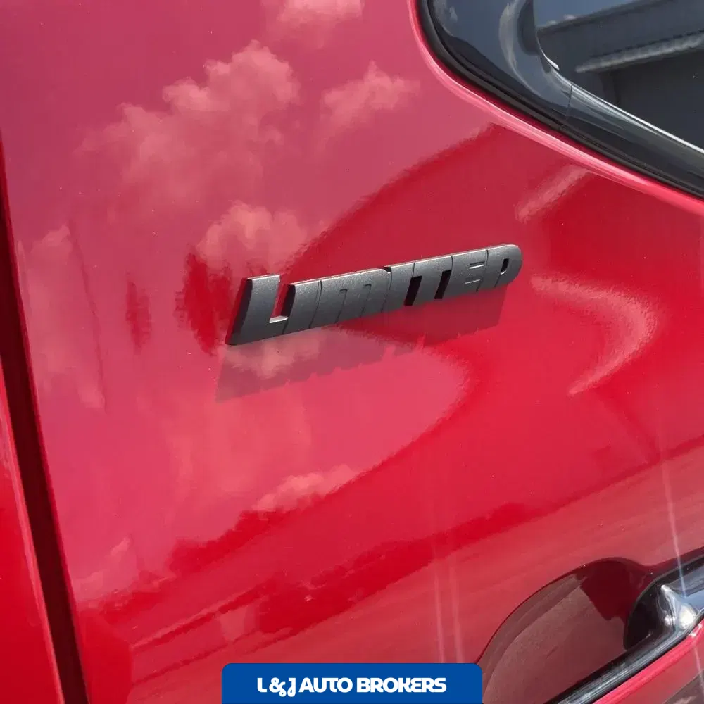 2025 Toyota Tundra Limited HV