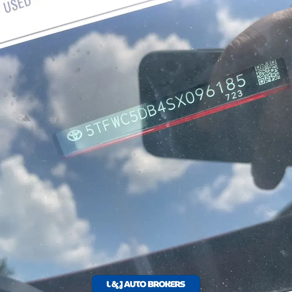 2025 Toyota Tundra Limited HV