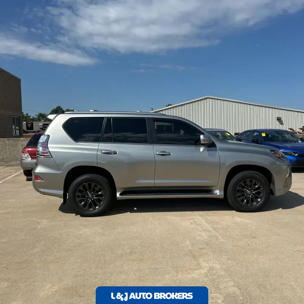 2023 Lexus GX 460 Base
