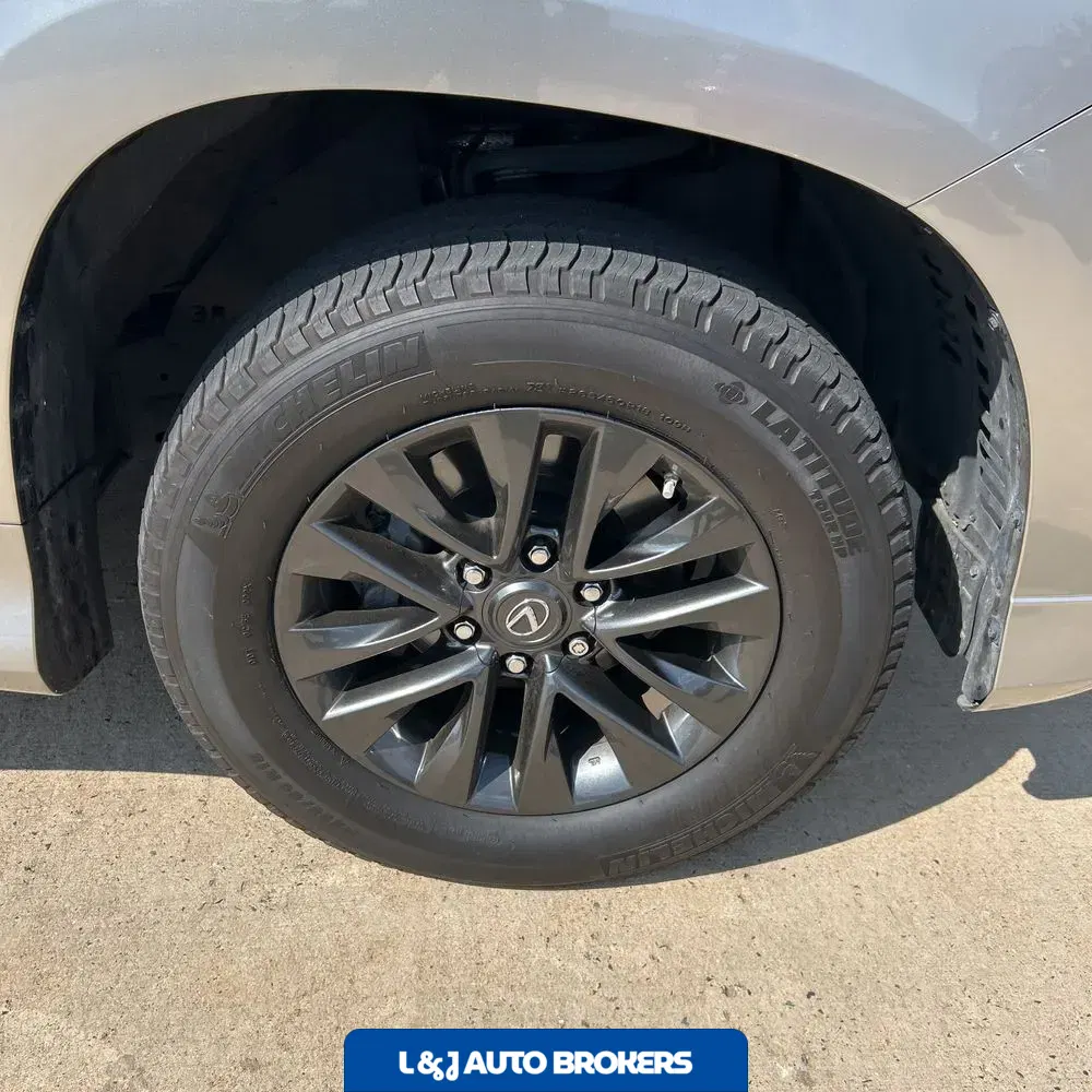 2023 Lexus GX 460 Base