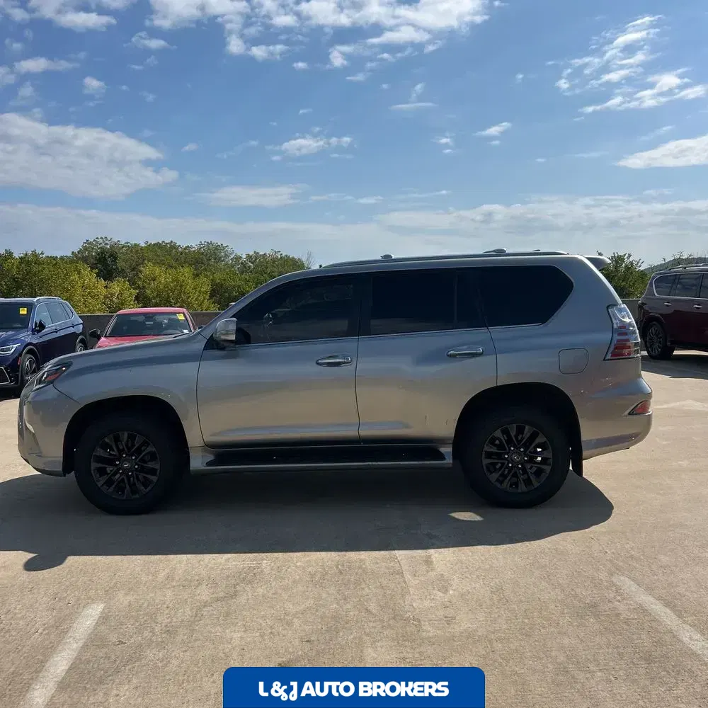 2023 Lexus GX 460 Base
