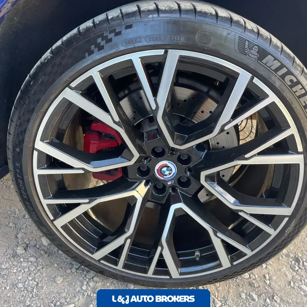 2023 BMW X5 M