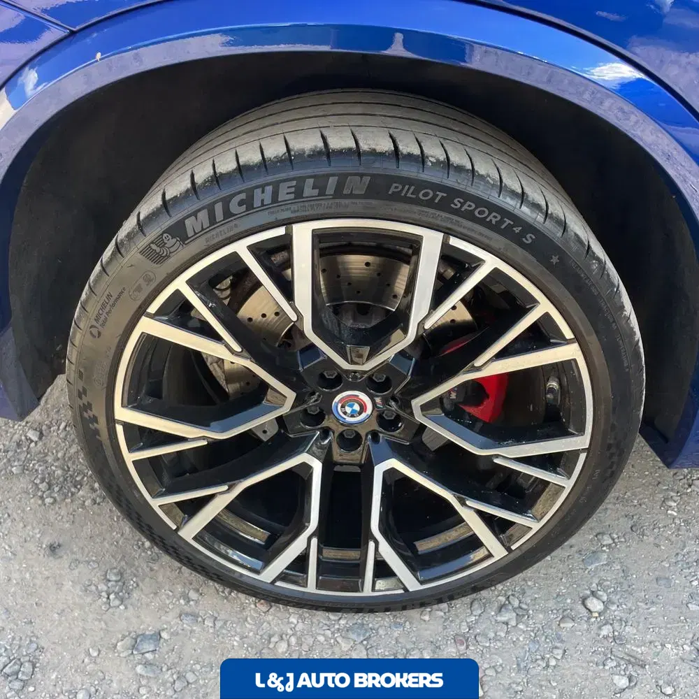 2023 BMW X5 M
