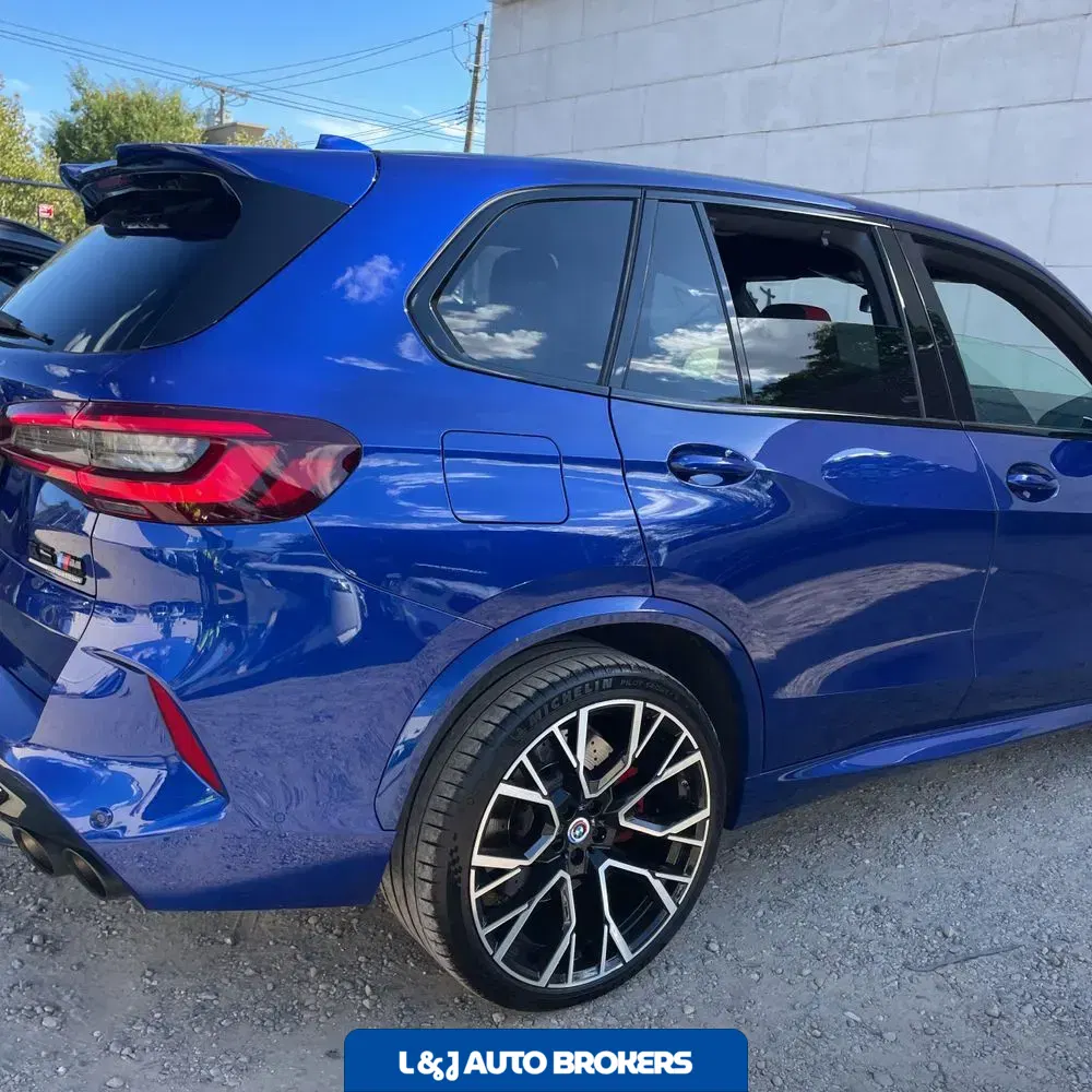 2023 BMW X5 M