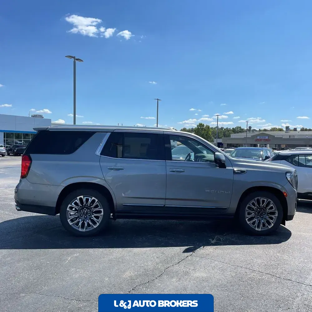 2023 GMC Yukon Denali Ultimate