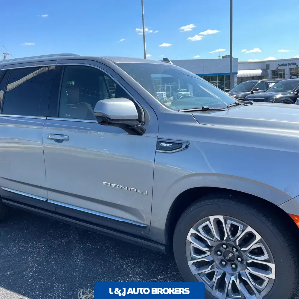2023 GMC Yukon Denali Ultimate