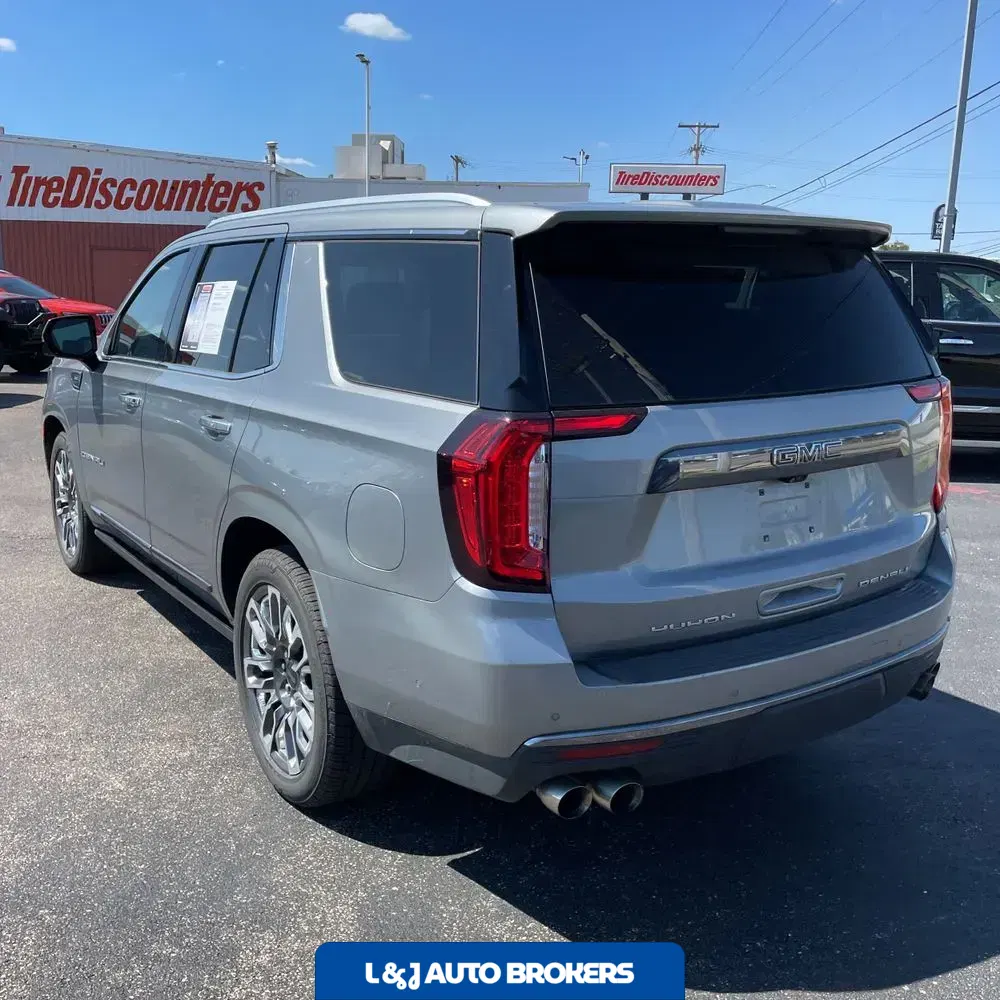 2023 GMC Yukon Denali Ultimate