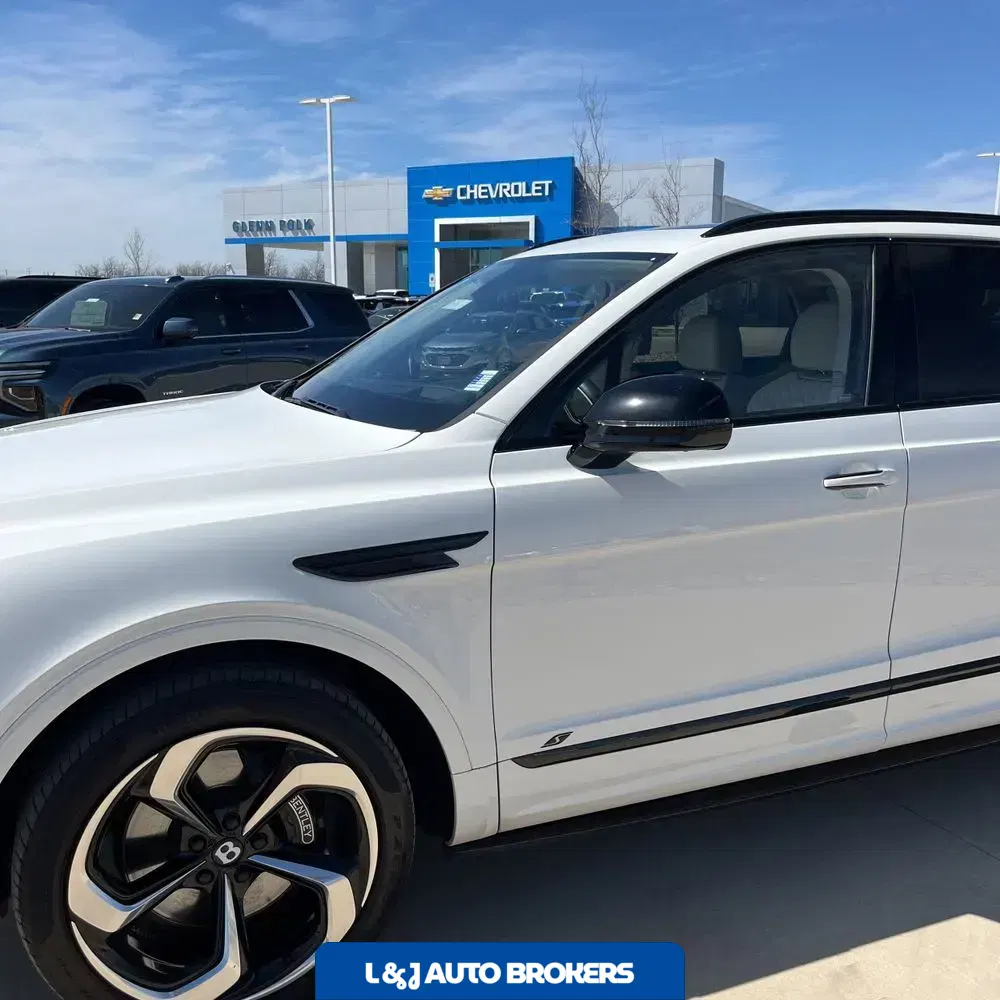 2022 Bentley Bentayga V8