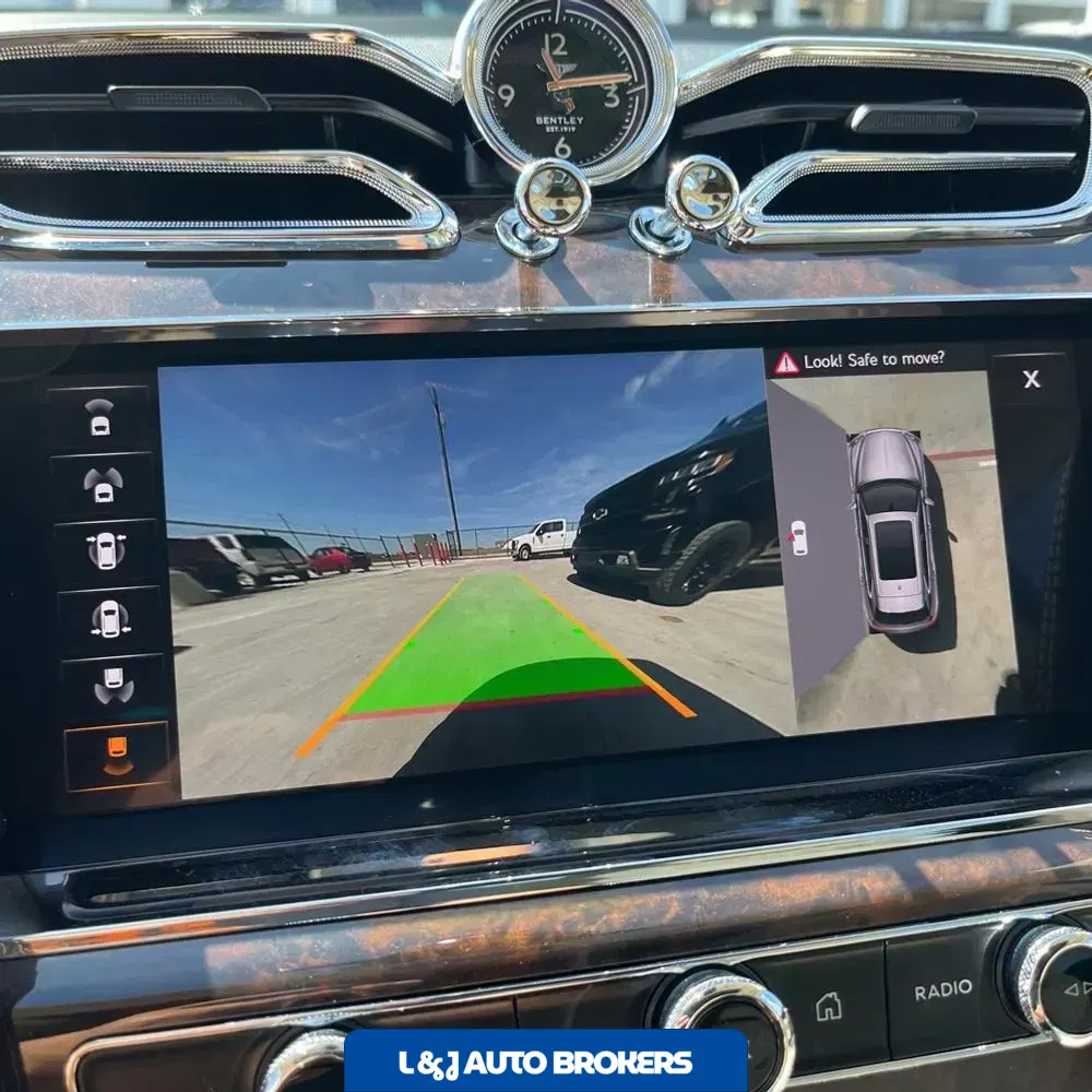 2022 Bentley Bentayga V8