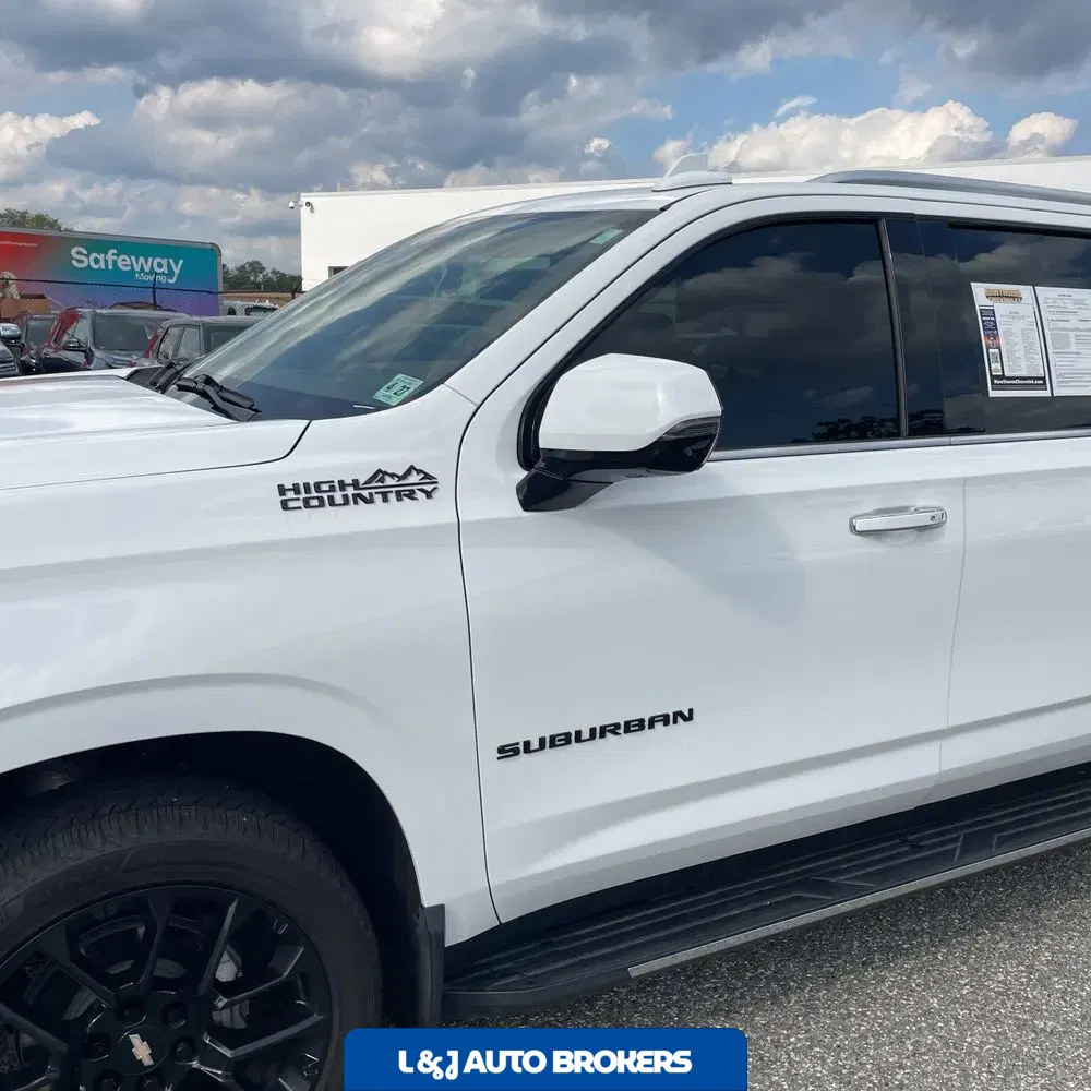2022 Chevrolet Suburban High Country