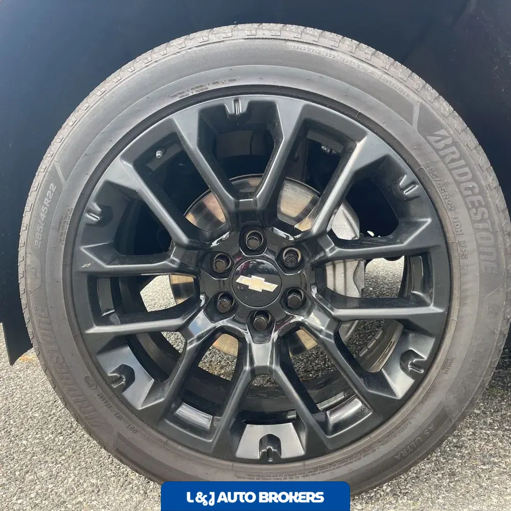 2022 Chevrolet Suburban High Country