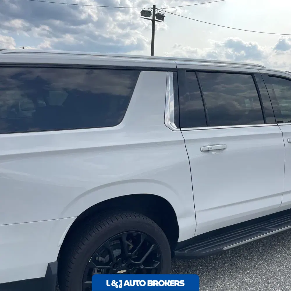 2022 Chevrolet Suburban High Country