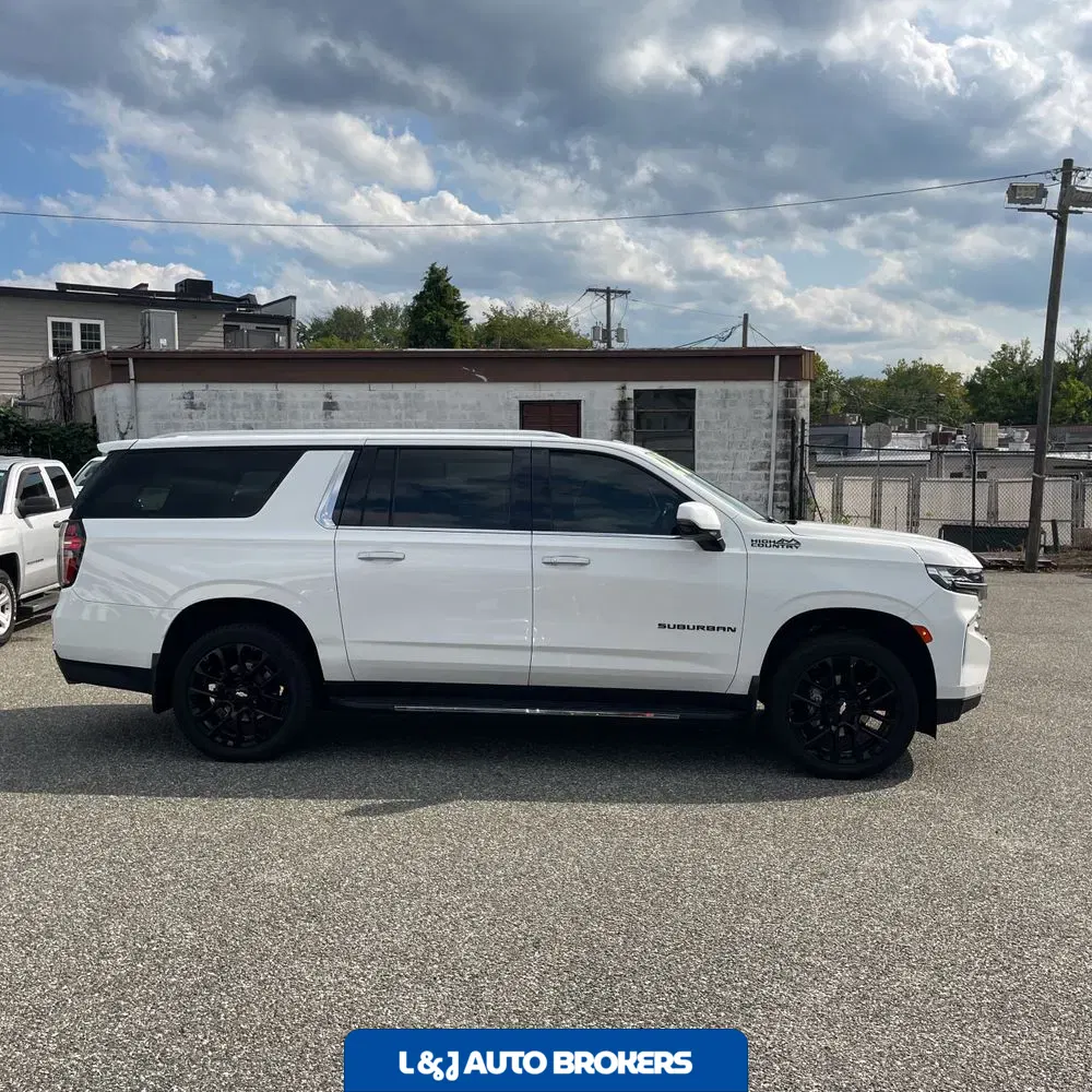 2022 Chevrolet Suburban High Country