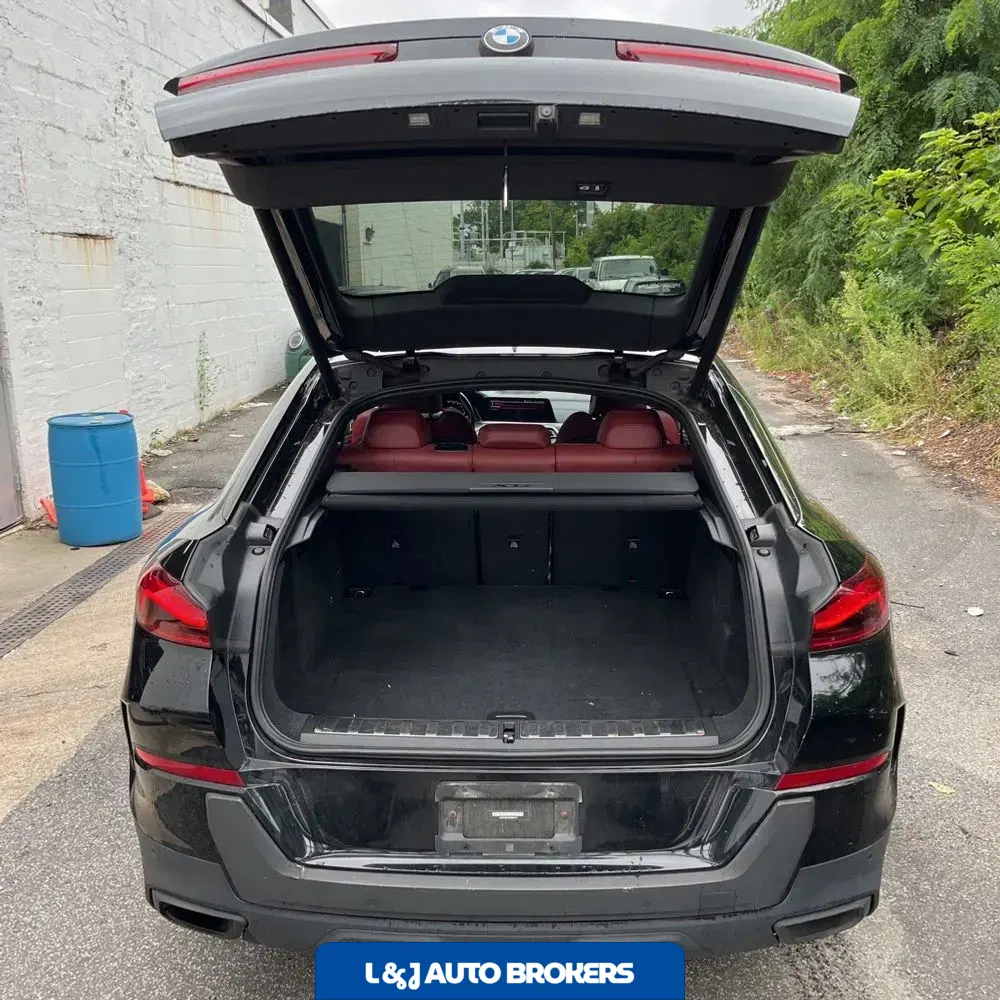 2022 BMW X6 XDrive40i
