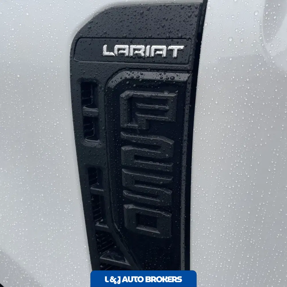 2024 Ford F250 S/D Lariat