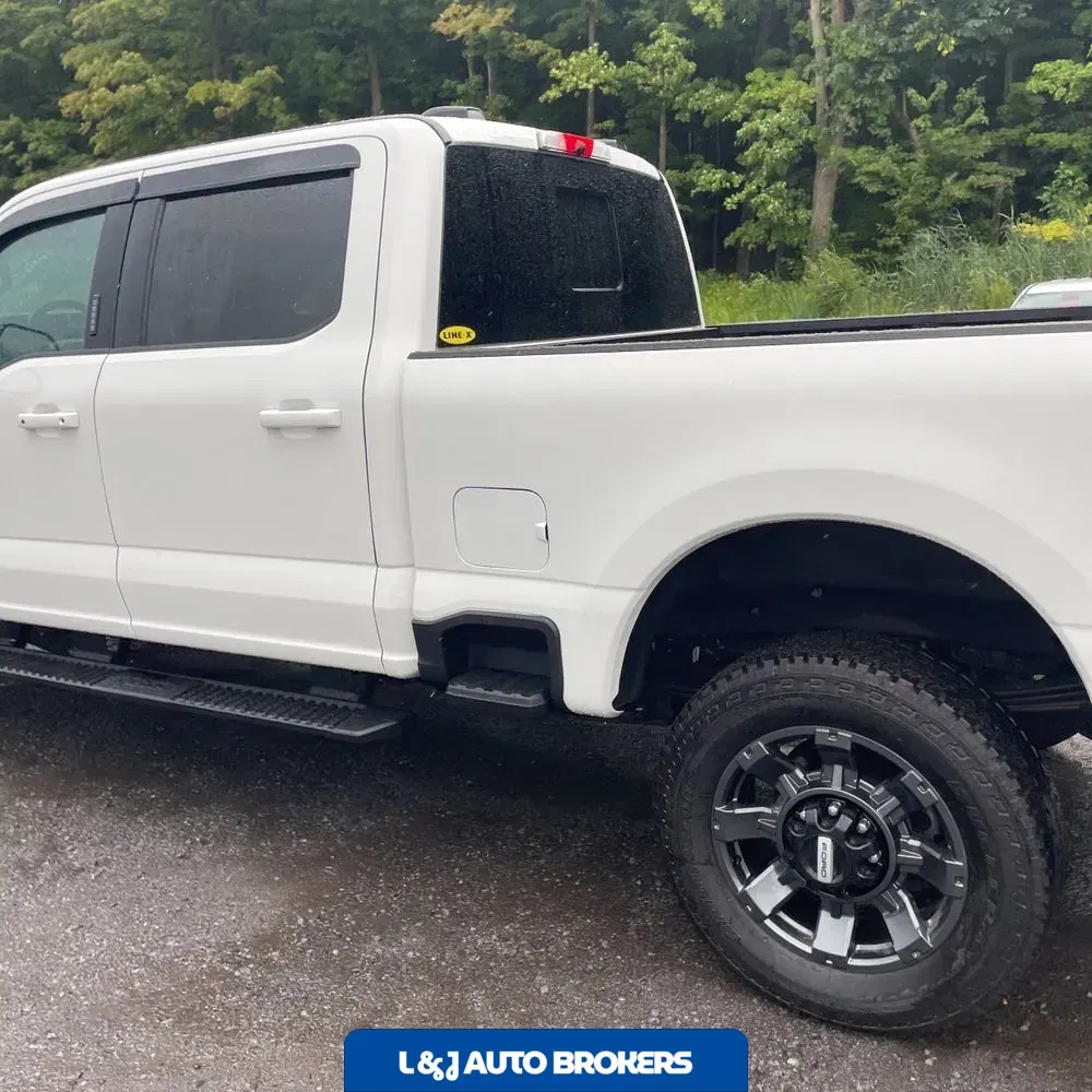 2024 Ford F250 S/D Lariat