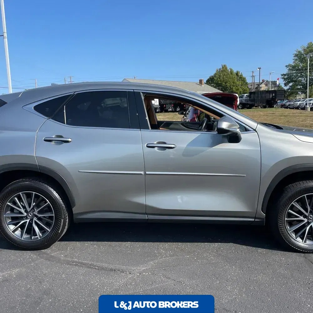 2024 Lexus NX 350h Premium