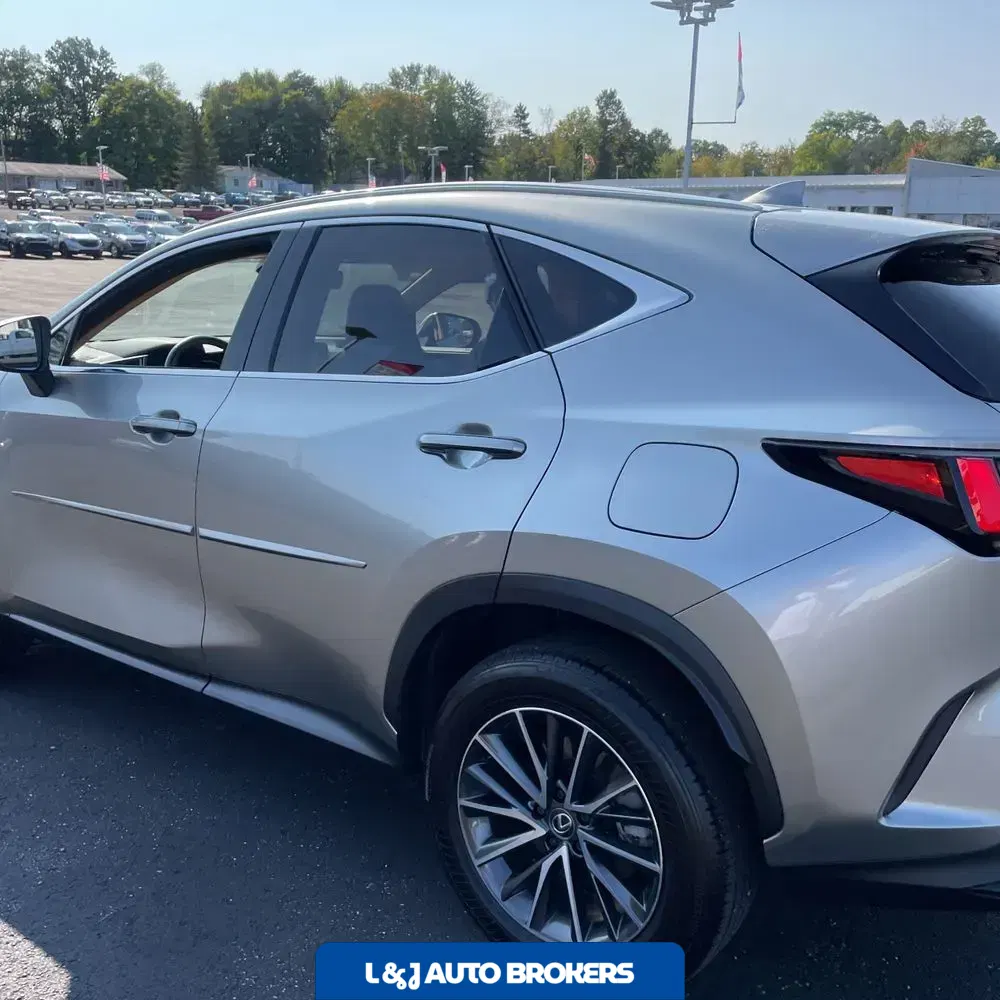 2024 Lexus NX 350h Premium