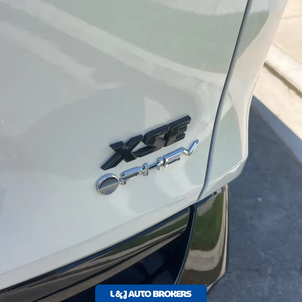 2025 Toyota RAV4 Plug-in Hybrid XSE