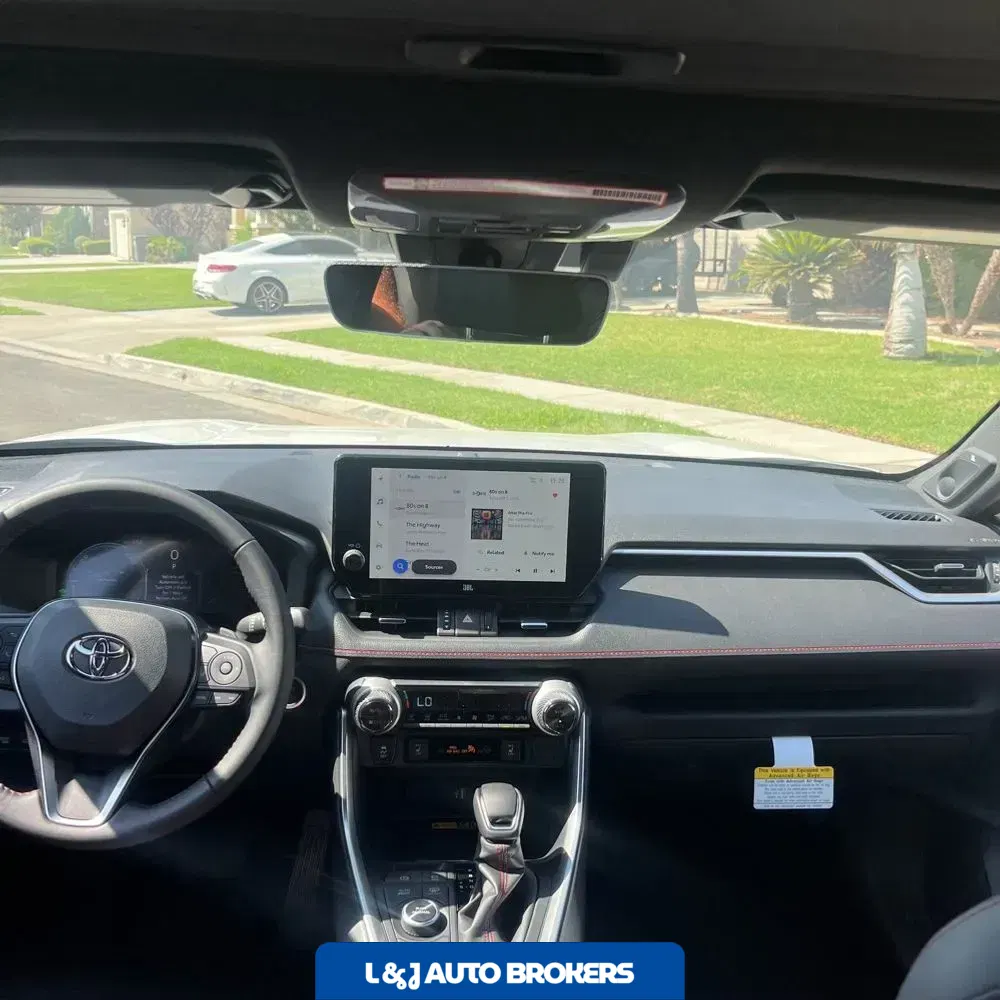 2025 Toyota RAV4 Plug-in Hybrid XSE