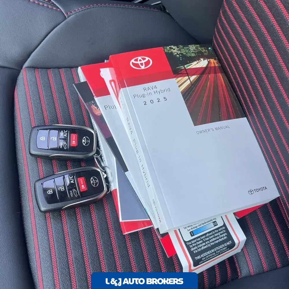 2025 Toyota RAV4 Plug-in Hybrid XSE