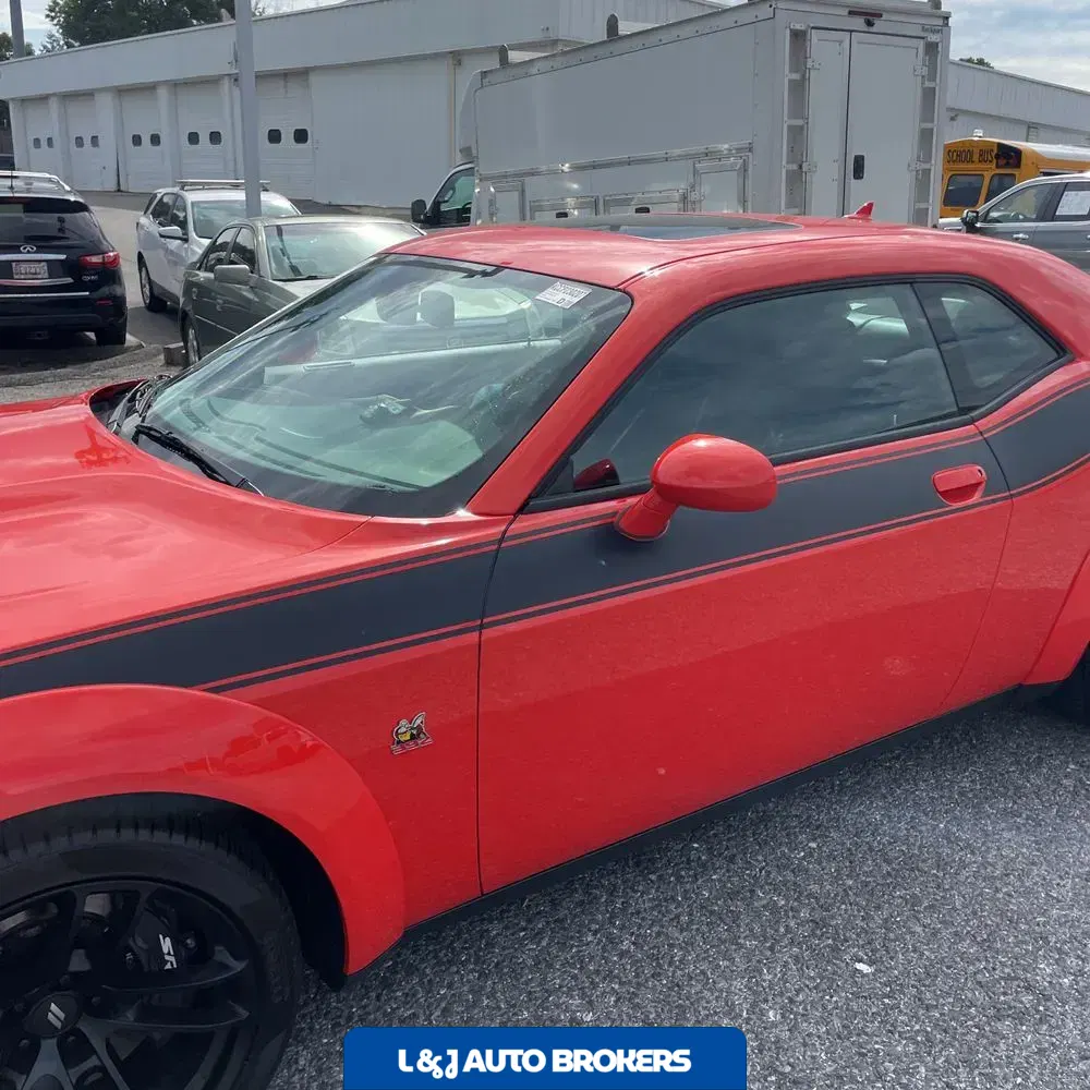 2023 Dodge Challenger R/T SCAT PACK
